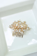 Pearl Flower Rose tone Comb Pi