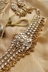 Kundan Paisley Statement Choker Set