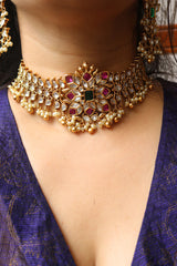 Kundan Paisley Statement Choker Set