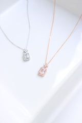 Dainty Flower Stone Chain