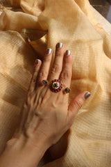 Jadau Circle Dual Finger Ring