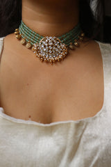 Jadau White Kundan Beaded Choker Set