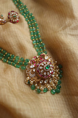 Jadau Flower Green Beads Pendant Set