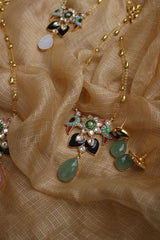 Bird Flower Kundan Pendant Set