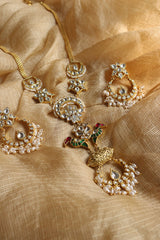 Kundan Bird Chaand V Neck Set