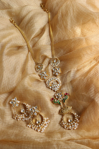 Kundan Bird Chaand V Neck Set