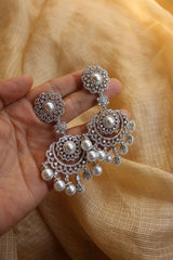 Silver AD Statement Pearl Chaandbalis