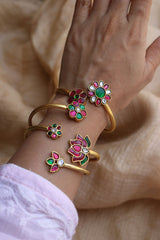 Jadau Little Flower Kada