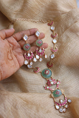 Kundan Chaand Pendant Set